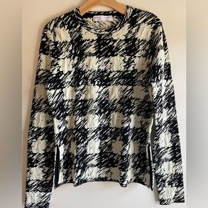 Black and white houndstooth sweater top